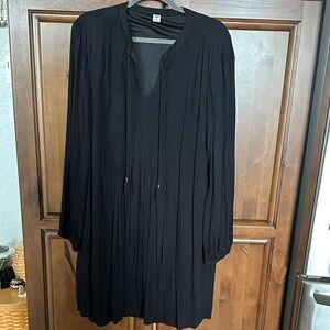 BNWOT Old Navy Women's LS Pleated Front Lined V Neck Front Tassels Boho Dress